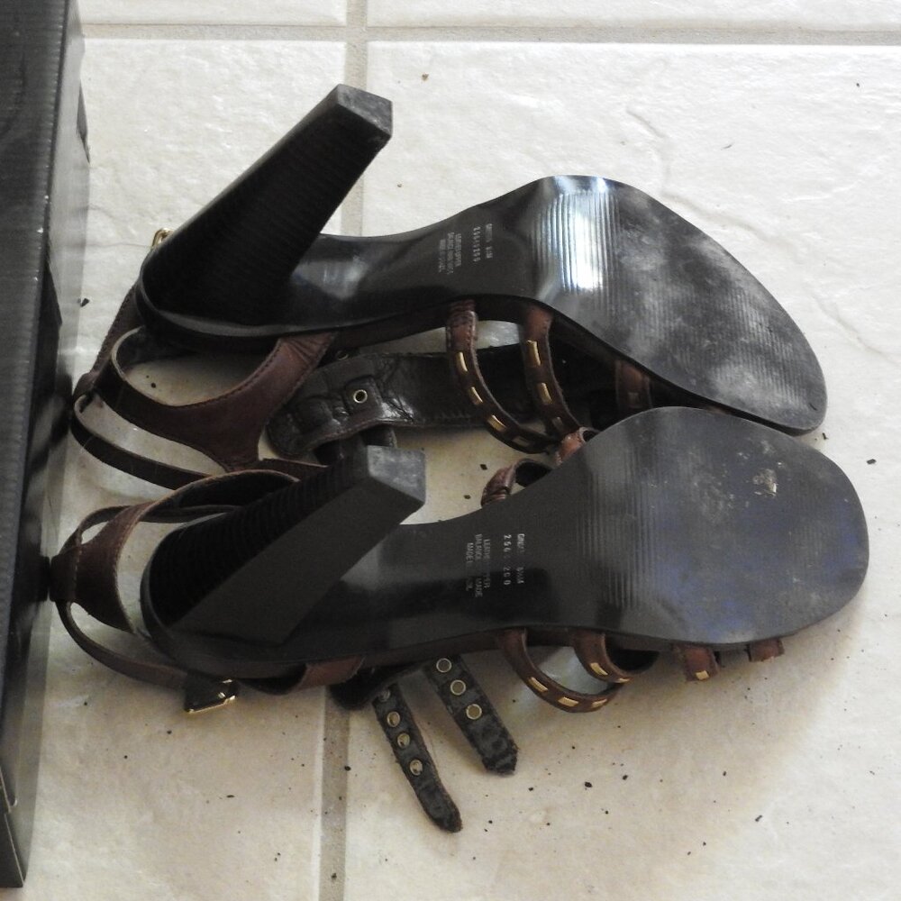 Carlos Santana Ginseng Coffee strappy heels, brown, size 8.5 - Picture 7 of 9
